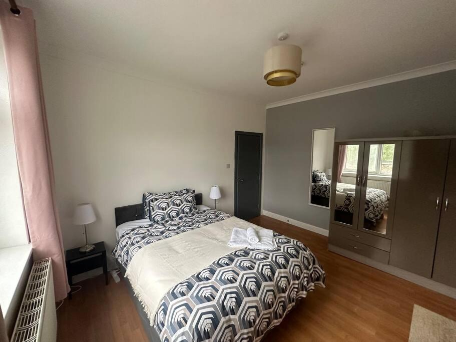 5 Bedroom House Se6 ロンドン エクステリア 写真